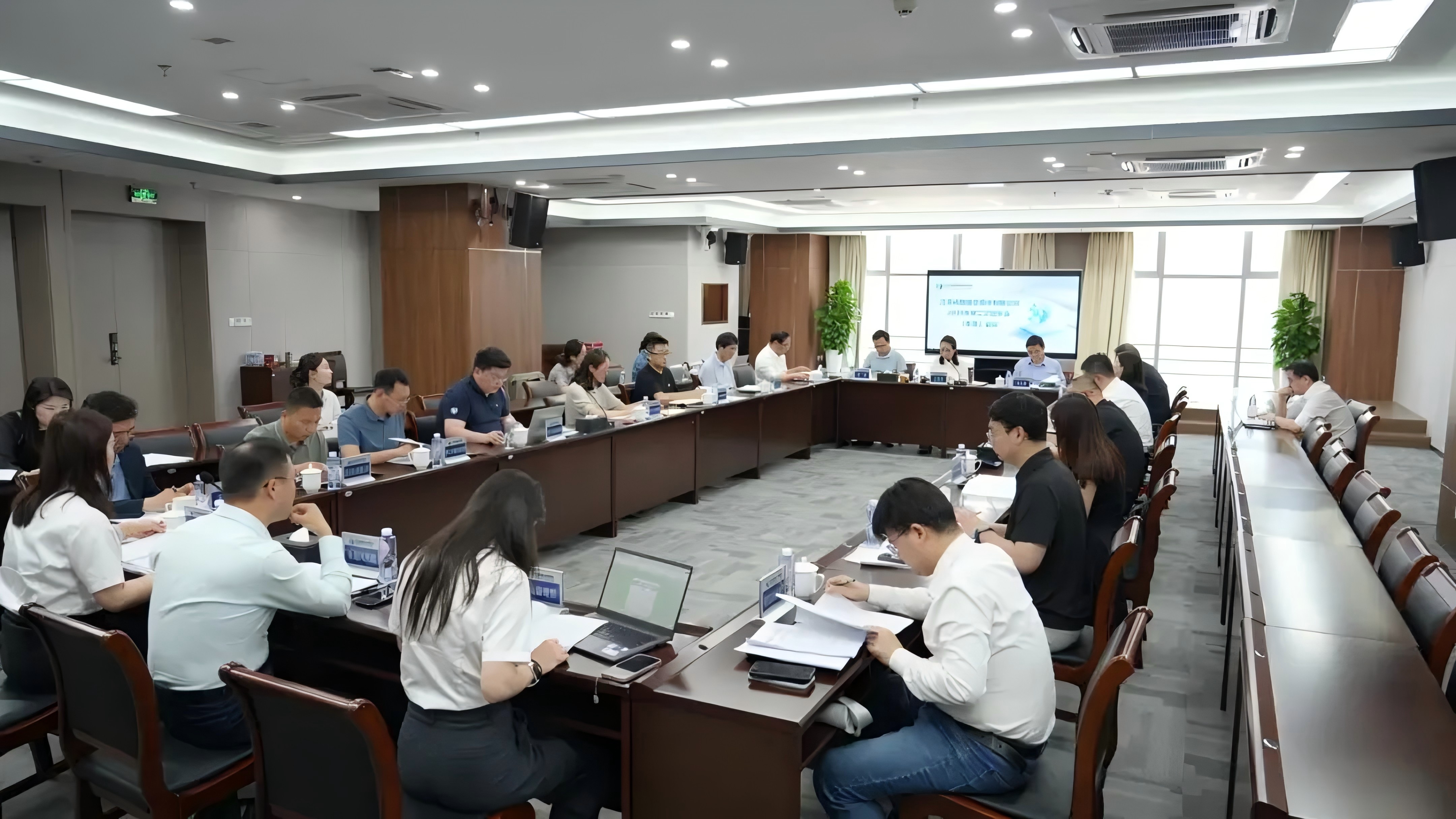 江苏数交所召开2026年第二次股东会及第二届董事会第十二次会议